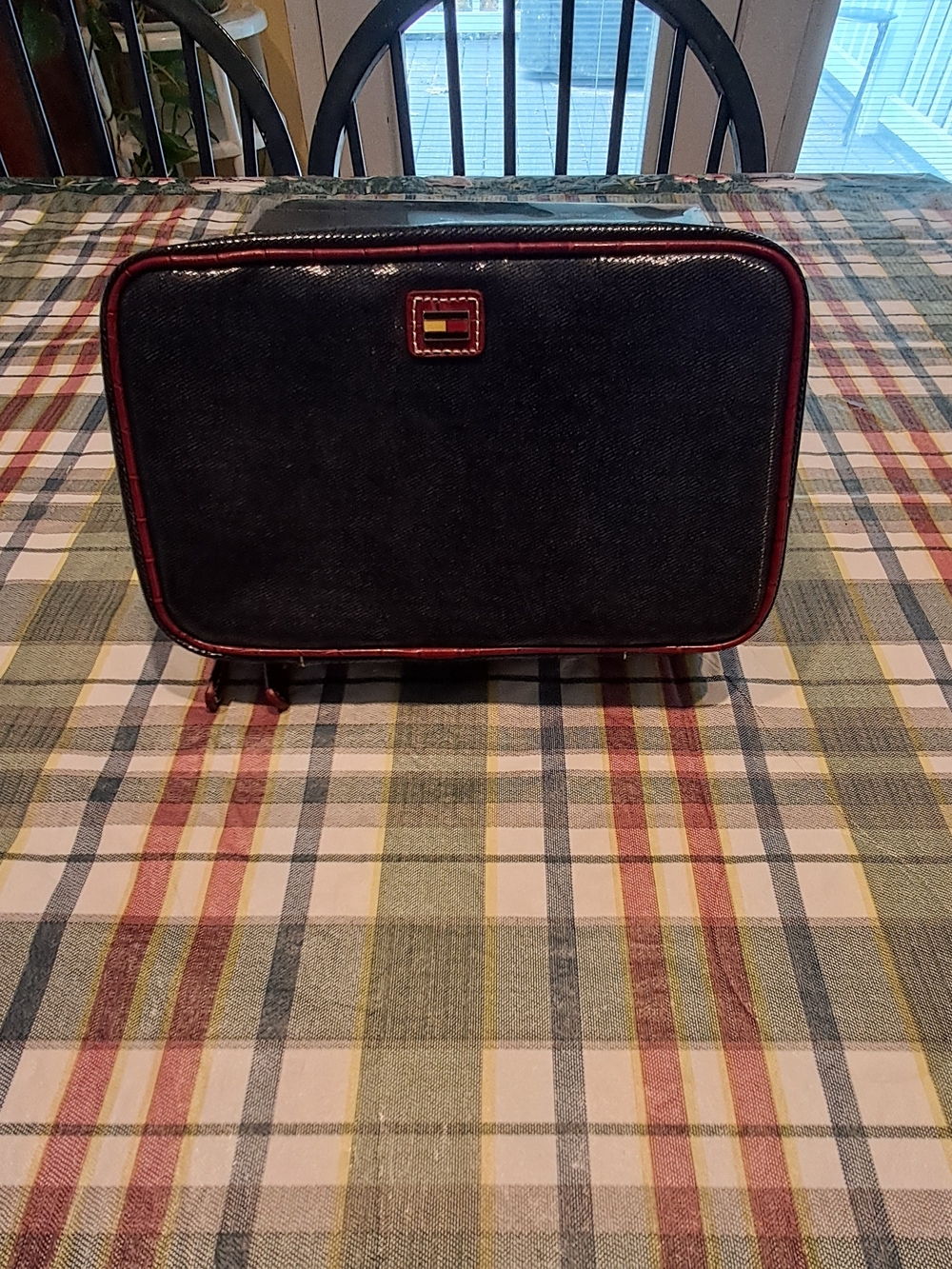 Tommy Hilfiger Navy and‎ Red Travel Toiletry Bag